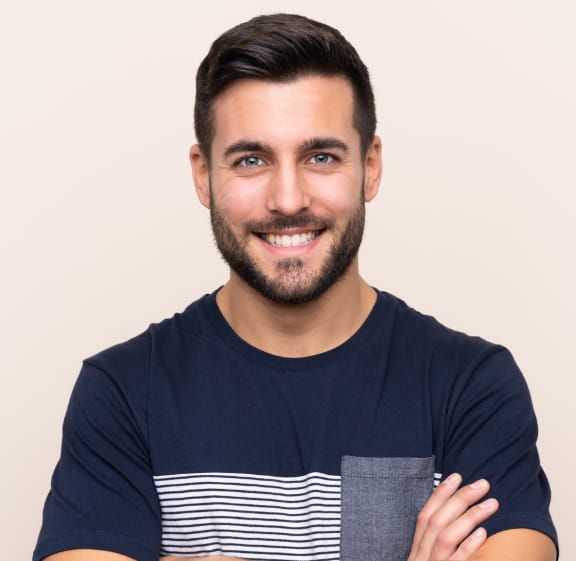 Confident man wearing a fitted shirt